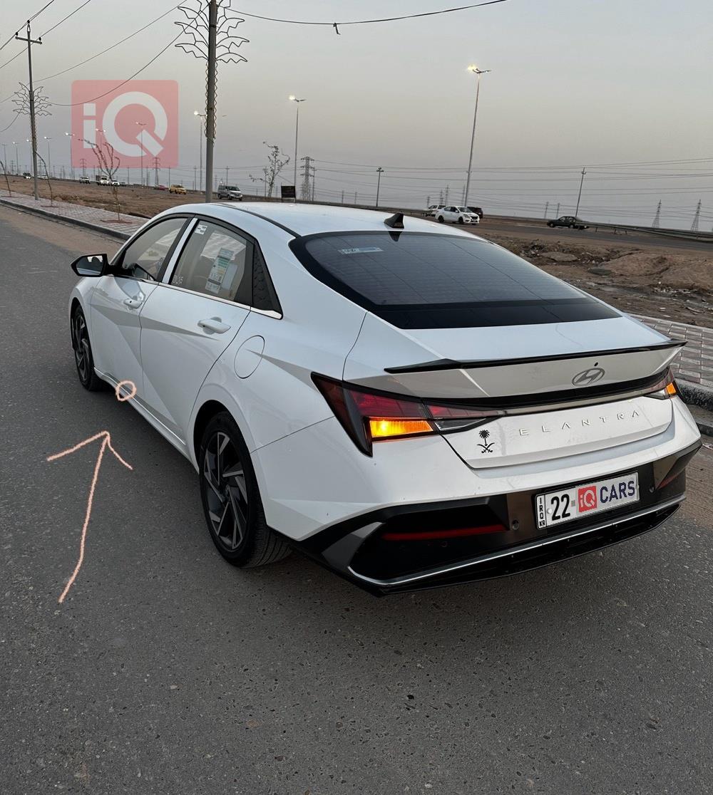 هيونداي النترا